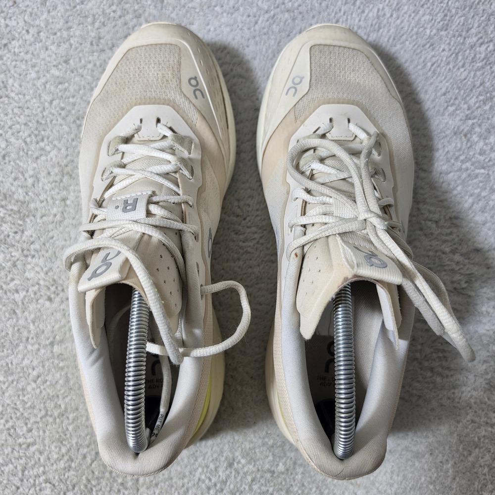 On THE ROGER Pro Tennis Shoes Women 10.5 Ivory Lime Performance Sneakers - Picture 6 of 8